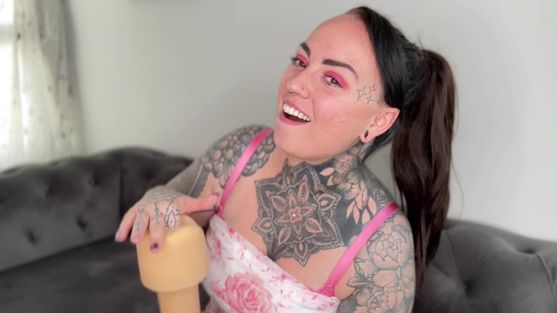 Miss Valentina: Fuck Your Fleshlight JOI