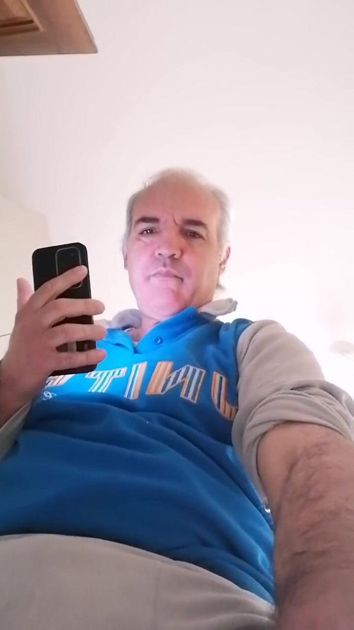 Setesesso7: 你听到我手在我坚硬肿胀的阴茎上手淫的声音