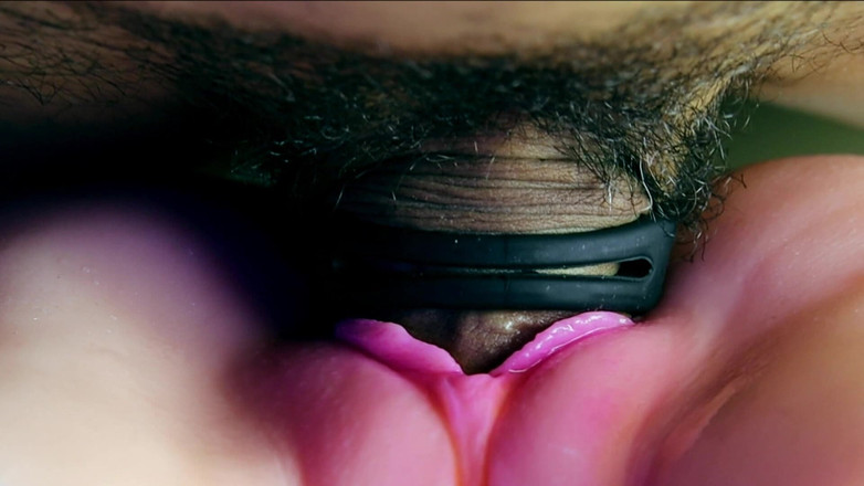 SEXY_GUYBEST: गुलाबी चूत ने मेरा हॉट लंड चूसा और मैं छेद में गहराई तक आ गई