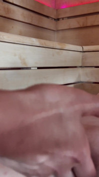 Asha Heart Get Creampie in the Sauna