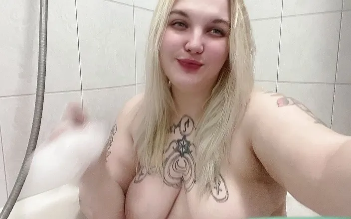 Yukionna: Bubble bath teaser