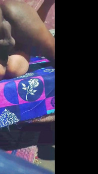 Bhabhi Ấn Độ làm tình mạnh bạo