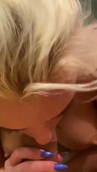 Lara Frost делает минет и лижет очку Лео Казанова в видео от первого лица