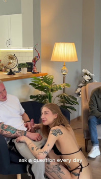Di sebalik tabir! Petite Sasha Paige Dan Teman Lelaki Cuckoldnya Di Set Lucah Dubur Kasar Dengan Fucking Pantat-Ke-Mulut!