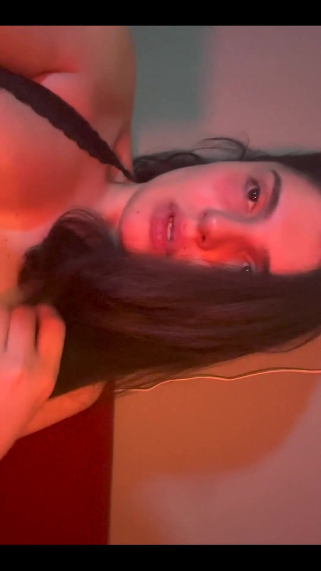 332996854 (Elizabeth Stewart)