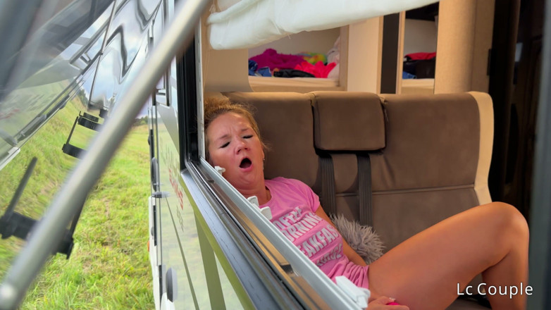 LC couple: Busted MILF in a Motorhome Invited Me in for a...