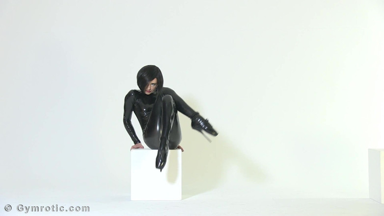 Fem Latex: Famous pornstar in black catsuit