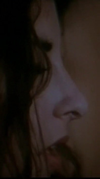 Sarah Young dans : Sexy Agent Prima Parte - (film complet original non coupé)