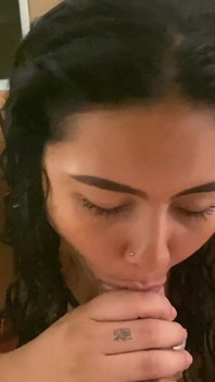 Urut minyak di Colombia bertukar menjadi blowjob (pov)