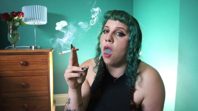 Goddess Kinx: Learn to Smoke