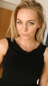 Hayley Marie Coppin - Shakin นมกู