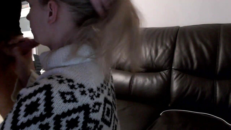 MagicStas: Gadis ini pengen nyepong dan ngocok kontol sampai dicrot di...