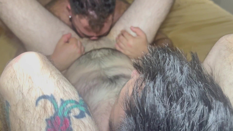 ChaseFTMxx: Bareback follando con oso