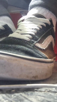 Kakiku di vans