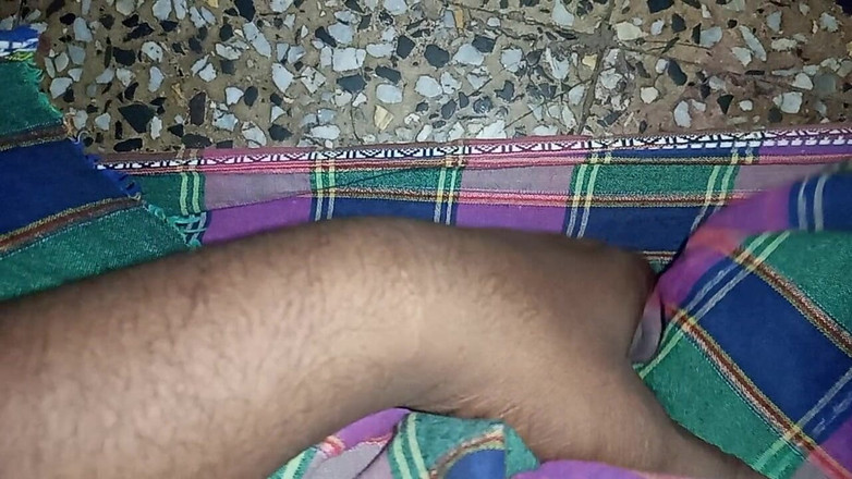 Hungry cliff: Dubai Boy Masterbate łazienka z całowanie