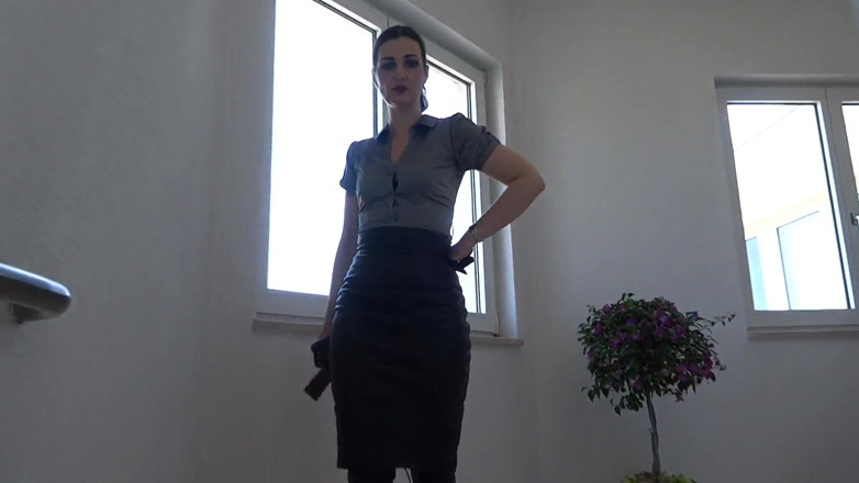 Lady Victoria Valente: Follow me, slave - overknee leather boots