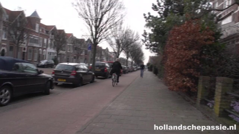 Hollandsche Passie: Dennis a trouvé sa MILF parfaite