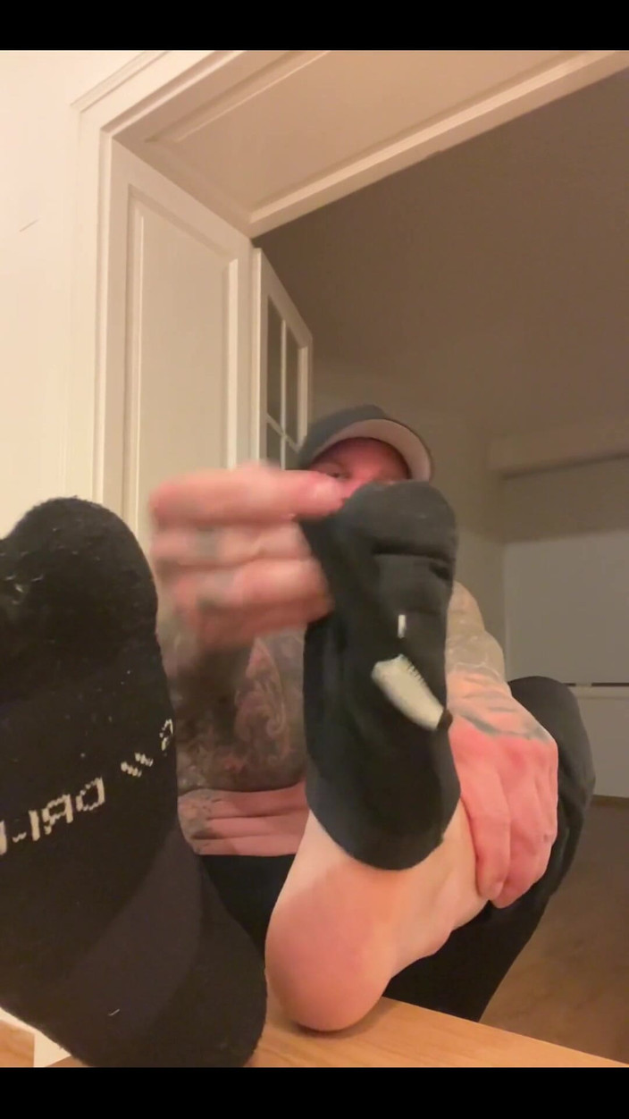 Jasons feet: Bu Ayaklara Tap