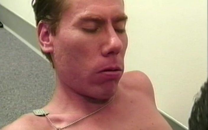 Gay 90's Vintage Porn: Смелое исследование мужского тела No5