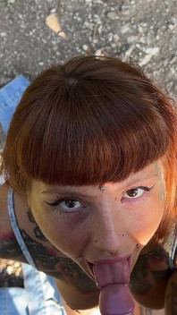 Teen xăm mình đụ tôi khi đi bộ đường dài