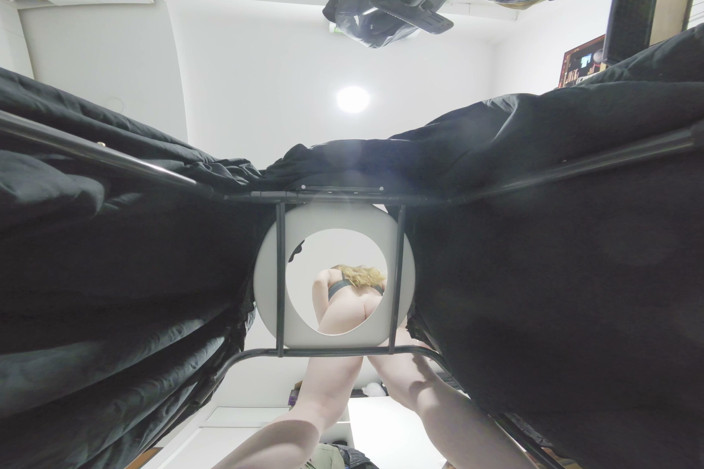 RussianGoddessVR: Farts, Feet and Spit From Your Goddess