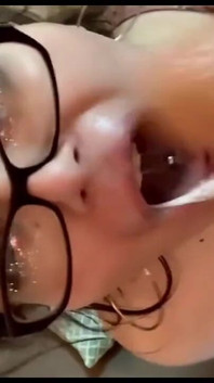 Blake pătrunde înăuntru