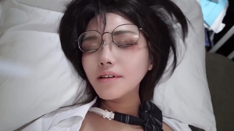 Asian happy ending: Aziatische engel 714