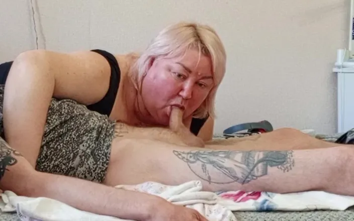 Zona901: Mother-in-law Sucks My Dick During a Break