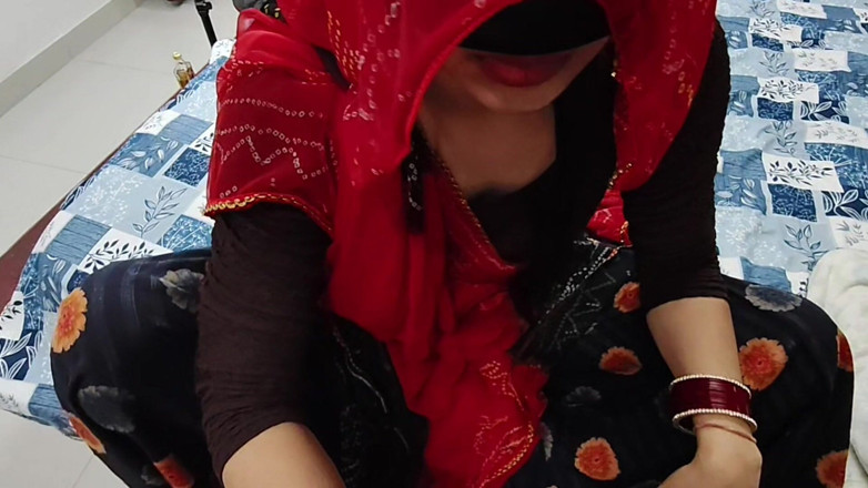 Ruhika Backbencher: Desi Virgin Ruhika dziewczyna pierwszy raz seks (18+) jebana przez przyrodniego...