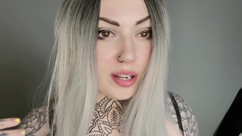 Miss Valentina: Medyczne usuwanie Wedgie