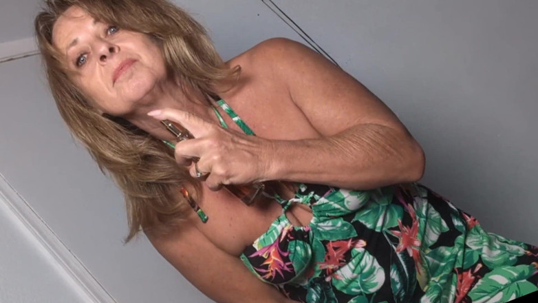 Little Linda: How I Like to Be Fucked
