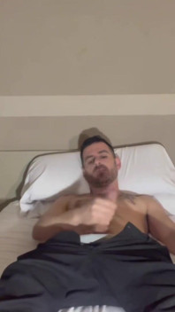 Xiscoxx Relaxing in Bed