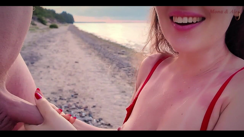 MonaAlex: C’est ce qui arrive quand ta MILF adore ta bite à...
