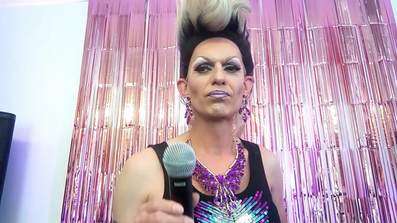 Alexalovesit: Sweet Transvestite Cover