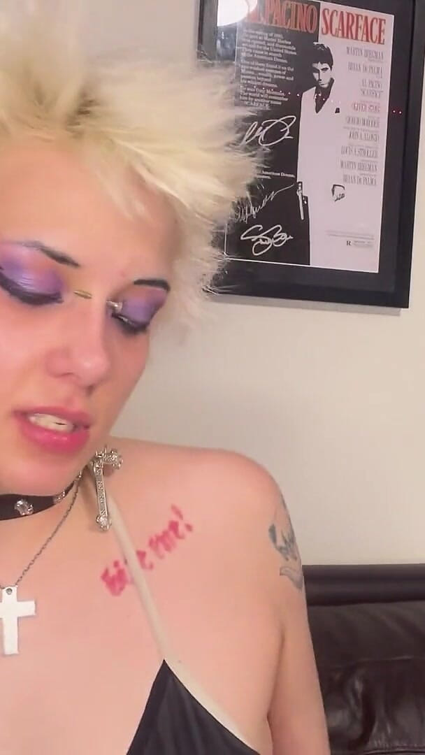Glitterqueen1999: Ich esse meinen perversen stiefvater