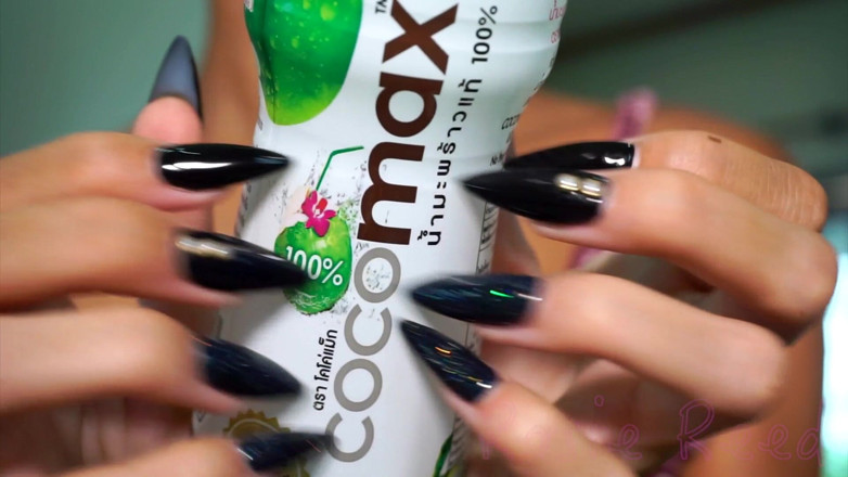 Rosie Reed: セクシーなロングネイルズのボトルタップ音