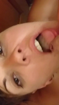 Chcaní do pusy v koupelně