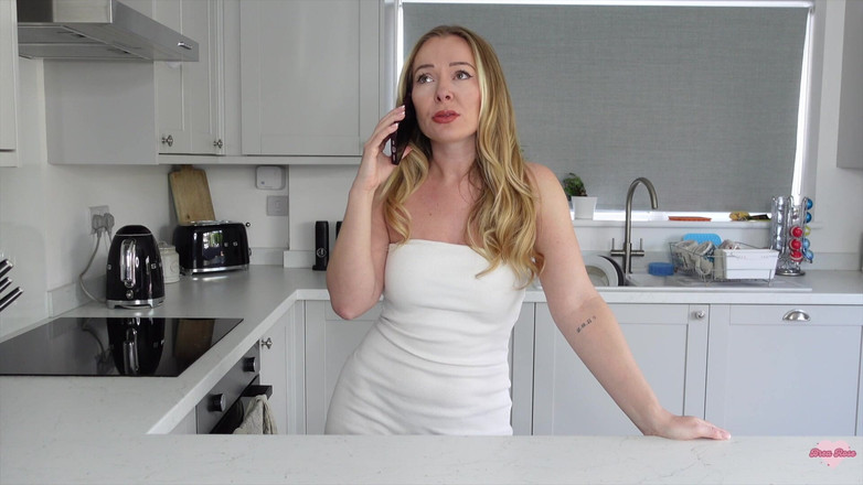 Brea Rose: Kalung ajaib ibu tiri