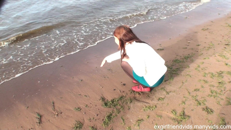 PrimeAdult: Eva on the Beach