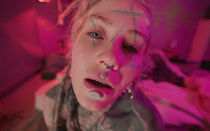 Anuskatzz: Masturbazione privata a casa con giocattoli e scopata anale