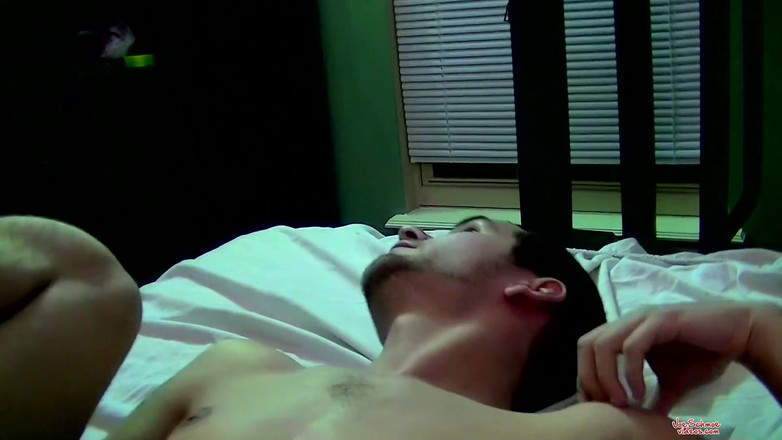 Joe Schmoe: Brian dostane tvrdý výstřik