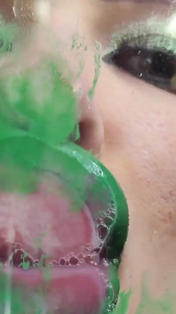 Green Minty Lipstick Glossy Pouty Bimbo Kisses 1080 Fhd