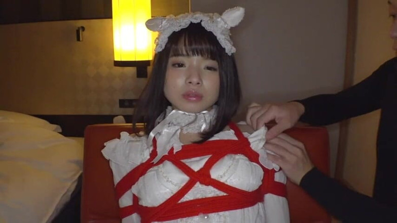 CherryBONBON: Zralý muž a gotická kráska spojila dark allure