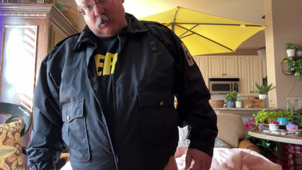 Hand-Free-Daddy-Chub: Old Grumpy Sheriff Orders You to Fuck His Fat Virgin...