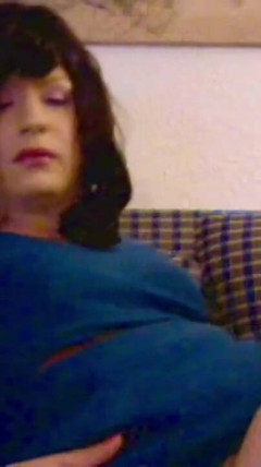 Sexy Crossdresser Pull Out Pantyhose thumbnail