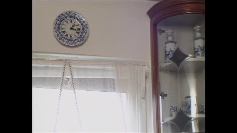 MMV films - The Original: Perempuan jalang Jerman dikongkek dan dikongkek pantat