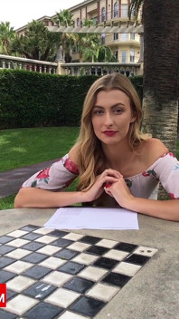 Imponente Semental Chino Critica La Bomba Rubia Alexa Grace En 6' Hasta Que Ella Grita