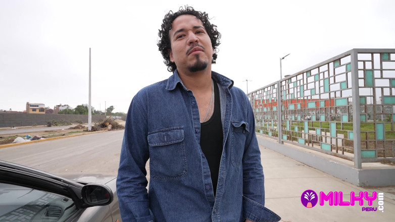 Milky Peru: Youtuber Luisito Tefornica Unboxes Kari Love's Big Ass... Terrible Disturbing...