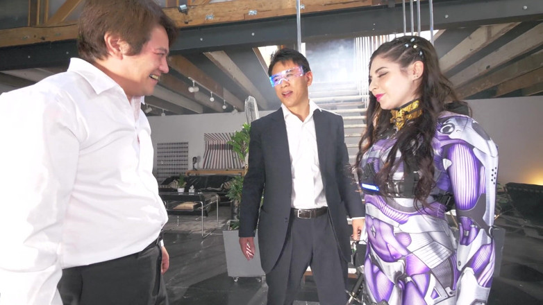 Japornxxx: La ragazza insaponata scopa interrazziale e creampie