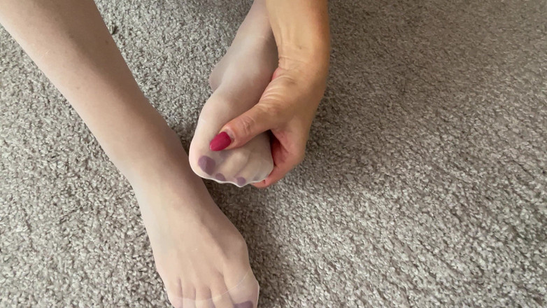 SweetSusi: Чехлы нюдовые нейлоновые